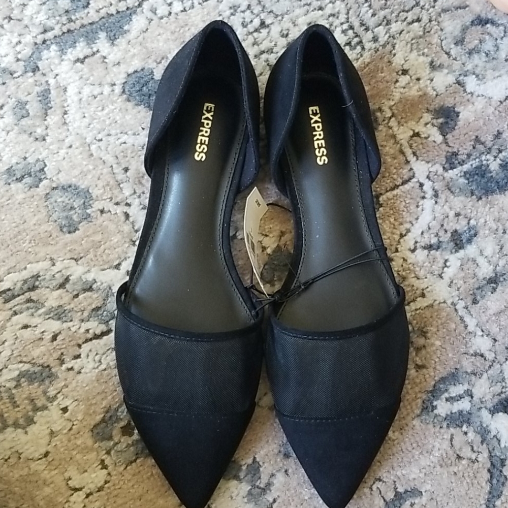 NWT Express black flats